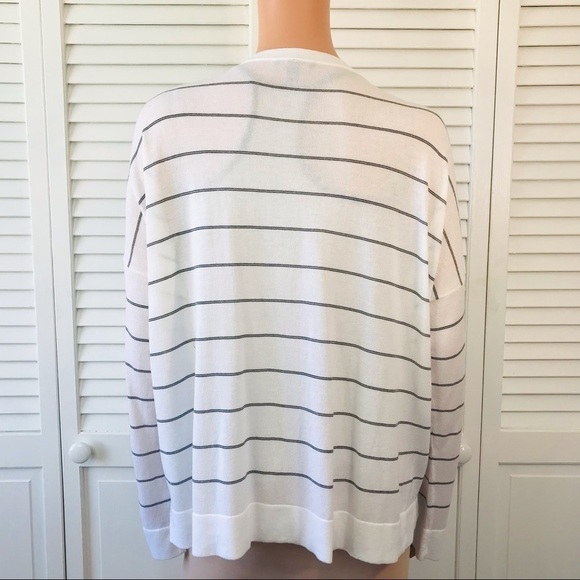 EILEEN FISHER White Black Striped V-Neck Boxy Lightweight Cardigan Size Medium - Picture 9 of 9